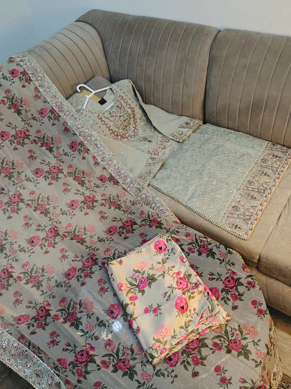 Beautiful Organza 3 piece formal wear